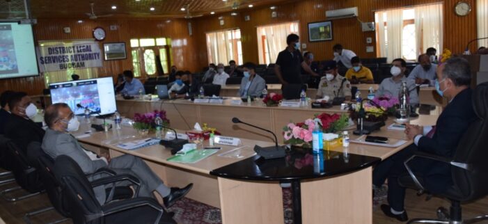 Justice Magrey chairs, first of its kind, seminar organised by DLSA Budgam Justice Magrey chairs, first of its kind, seminar organised by DLSA Budgam