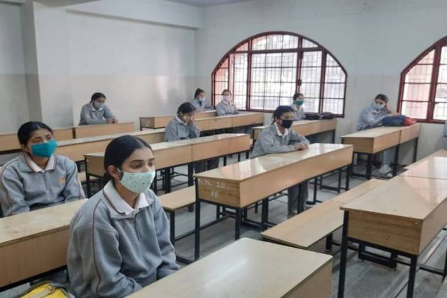 Can’t Allow Class 12 Exams, Can You Ensure No Covid Death Happens?: SC To Andhra