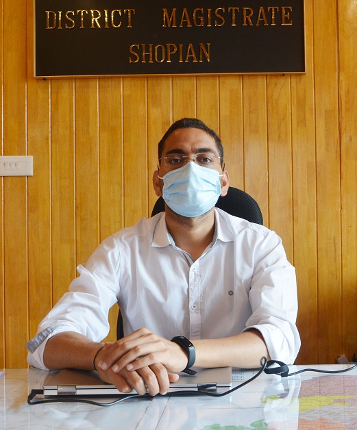 Vaccination process on for 18-44 Years Age Group: DC Shopian Vaccination process on for 18-44 Years Age Group: DC Shopian