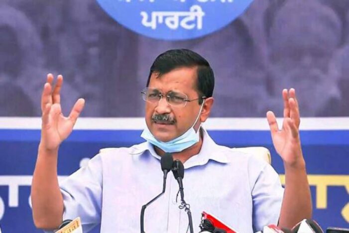 Delhi CM launches virtual school for students across India