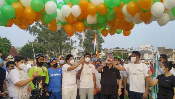 Advisor Farooq Khan flags off cycle rally at Gandhi Nagar Advisor Farooq Khan flags off cycle rally at Gandhi Nagar