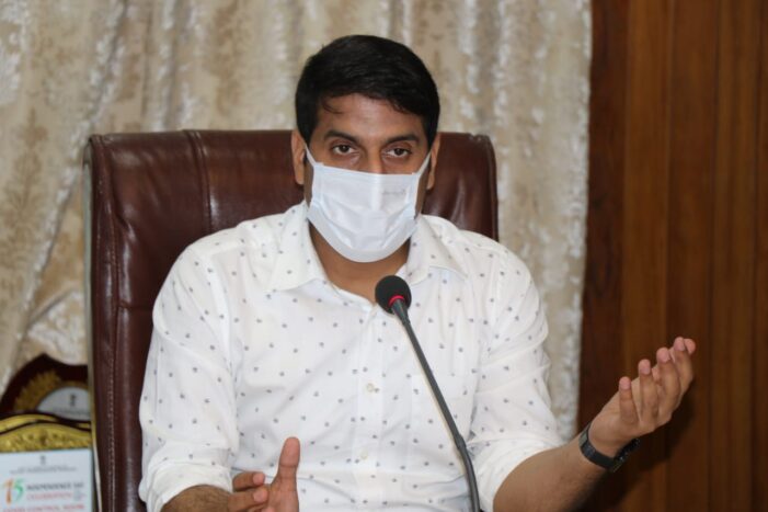 DC Srinagar urges public to strictly adhere to Covid-19 SOPs to tackle 3rd wave