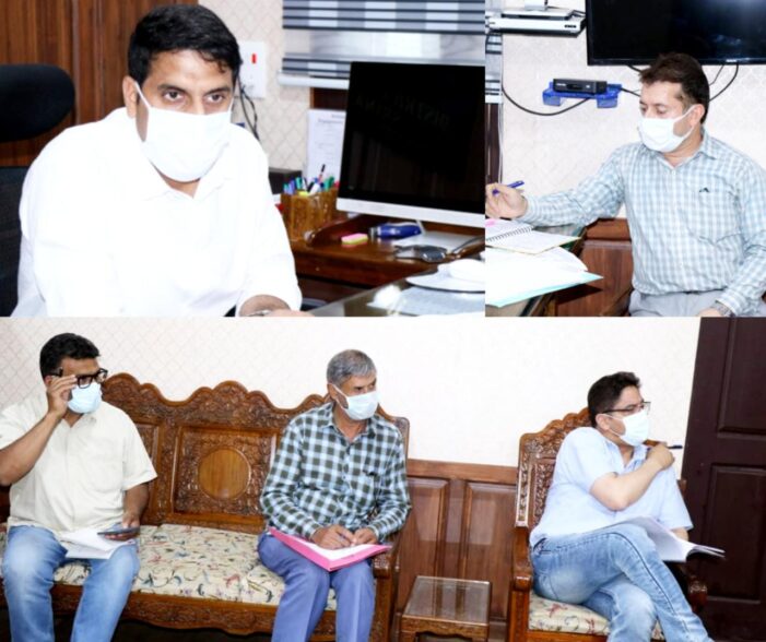 DDC Srinagar reviews Action Plan for Implementation & Monitoring of National Clean Air Programme
