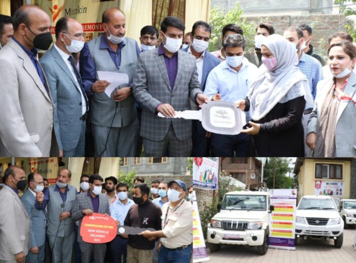 DC Srinagar hands-over 12 commercial vehicles to beneficiaries under “MUMKIN” scheme