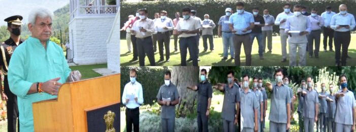 Lt Governor administers pledge to Officials, Staff members Lt Governor administers pledge to Officials, Staff members