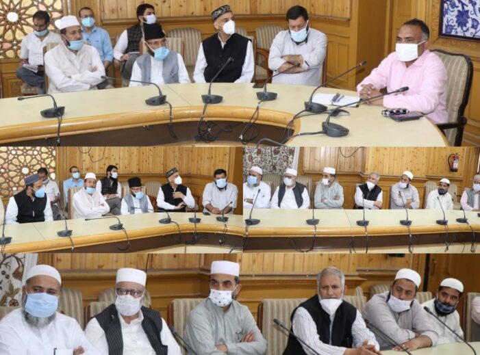 Div Com invokes Imams, Khateebs for CAB enforcement in Srinagar Div Com invokes Imams, Khateebs for CAB enforcement in Srinagar