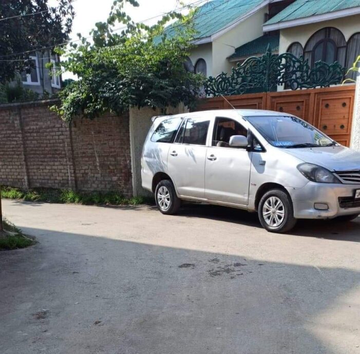 CBI Raids Ex-LG Advisor Baseer Khan’s House In Srinagar CBI Raids Ex-LG Advisor Baseer Khan’s House In Srinagar