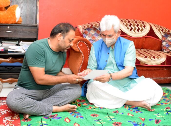 Lt Governor visits family of Deepak Chand Lt Governor visits family of Deepak Chand