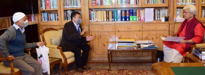 Former Ministers, Political representatives of Ganderbal call on Lt Governor Former Ministers, Political representatives of Ganderbal call on Lt Governor