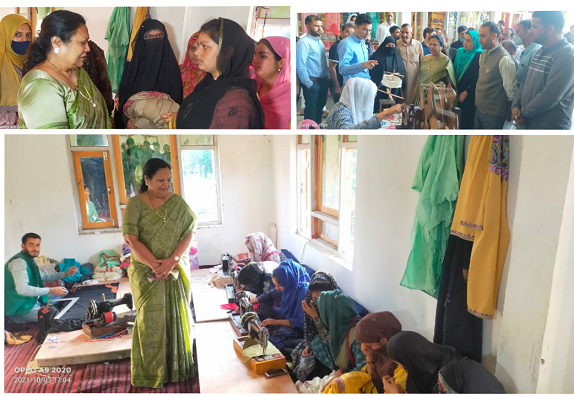 Union Minister of State for Textiles and Railways visits Akad Anantnag Union Minister of State for Textiles and Railways visits Akad Anantnag