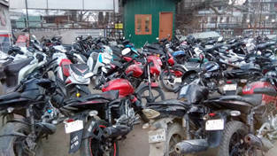 Police seize bikes across Srinagar triggering panic among youth Police seize bikes across Srinagar triggering panic among youth