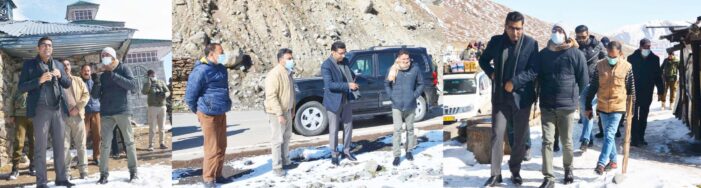 Secretary Tribal Affairs inspects Transit Accommodation site on Mughal Road Secretary Tribal Affairs inspects Transit Accommodation site on Mughal Road