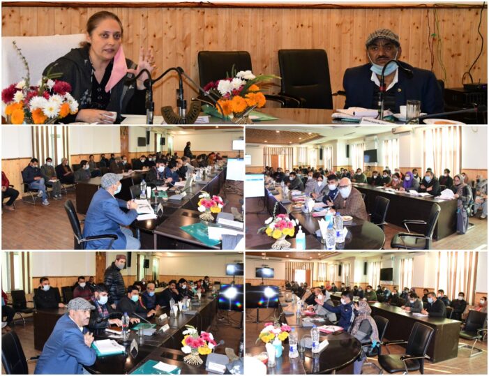 Sheetal Nanda reviews development works in Ganderbal, interacts with DDCs, other PRIs Sheetal Nanda reviews development works in Ganderbal, interacts with DDCs, other PRIs
