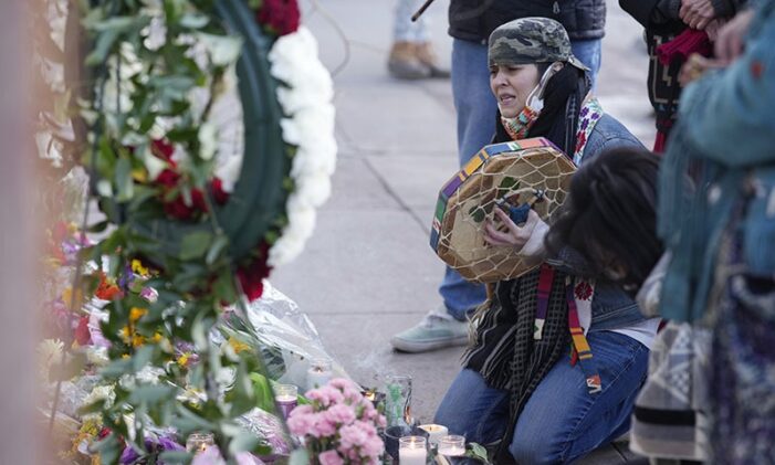 Five dead, two wounded in shooting spree in US: police