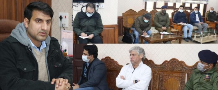 DC Srinagar for smooth traffic flow on City roads