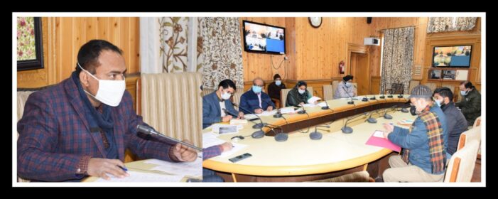 Div Com Kashmir reviews progress on Semi Ring road project