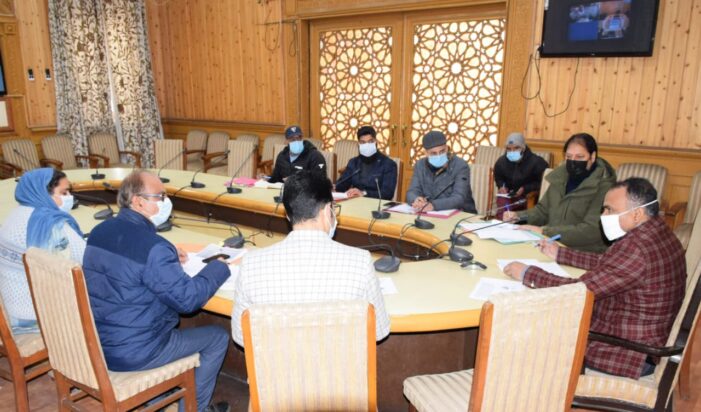 Div Com Kashmir reviewed progress of Semi Ring Road