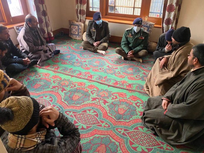 IGP visits residence of slain police officer in south Kashmir