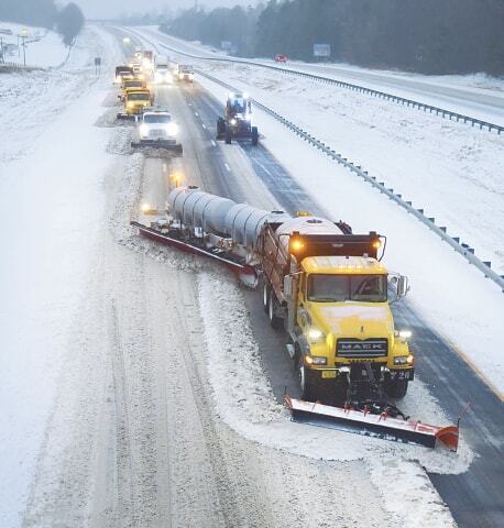 Dangerous winter storm sweeps through US southeast