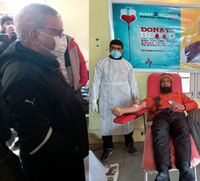 Advisor Farooq Khan inaugurates FCS&CA Deptts Blood Donation Camp