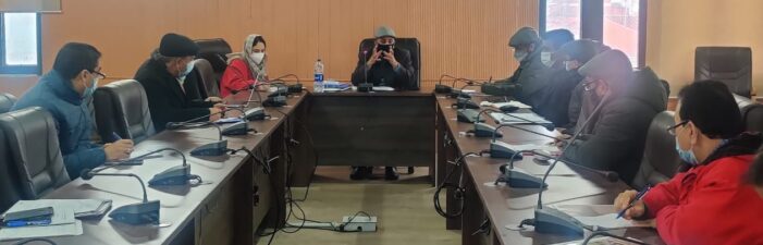 DG Horticulture Kashmir reviews implementation of various departmental schemes, MIDH