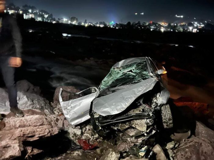 Two persons injured in Rajouri accident