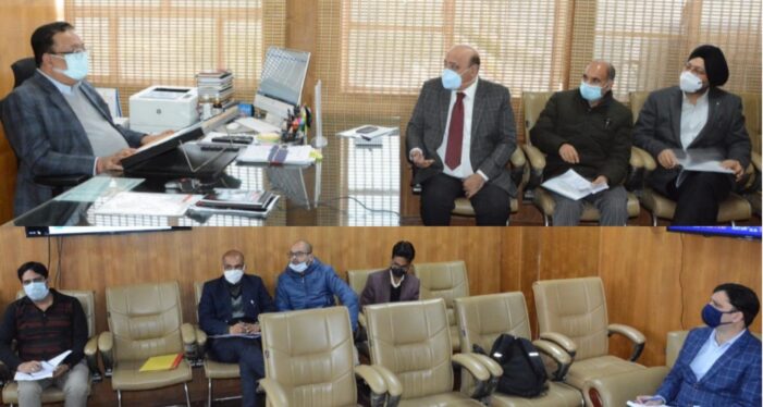Navin Choudhary chairs meeting on promotion of commercial horticulture