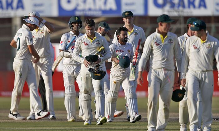 Pakistan take momentum to Lahore as Australia rue another near-miss