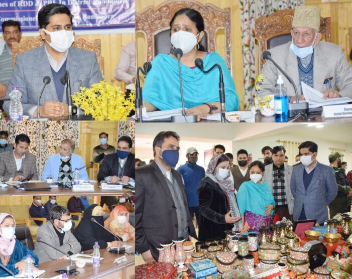 Comm Secy reviews RDD Works in Bandipora