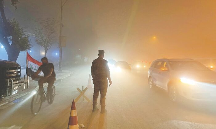 Thousands fall sick as severe sandstorm sweeps across Iraq