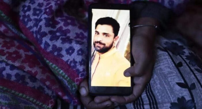 Hyderpora ‘Encounter’: HC Asks Govt To Exhume Amir’s Body, Allows ‘Any Reasonable’ Curbs For Transportation