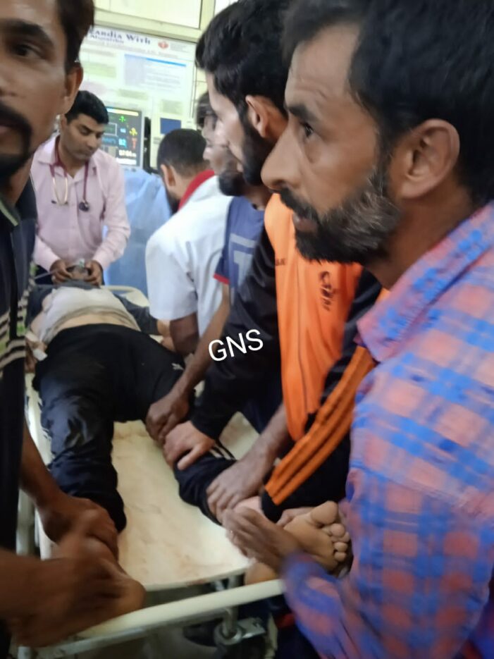 2 persons fell unconscious while cleaning well in Potashi Kupwara