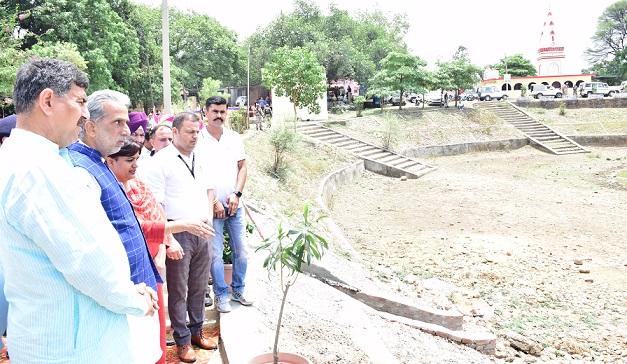 MoS Krishan Pal Gurjar visits Samba; Assesses development works, listens to public grievances, aspirations