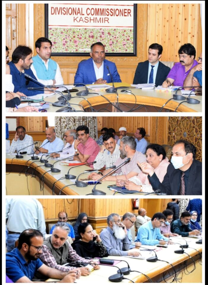 Div Com Kmr reviews status of Transfer of PM Package, Migrant, Jammu based employees to safer places