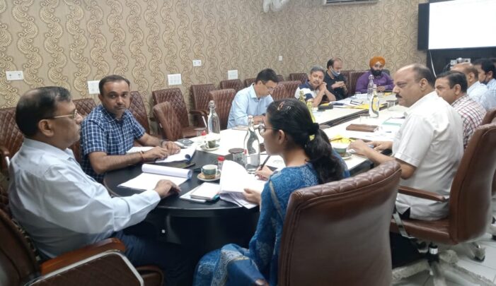ACS Home reviews implementation of JJM in Jammu District