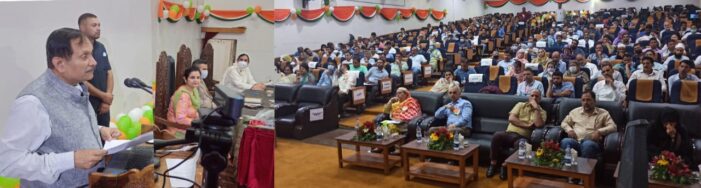 Advisor Bhatnagar addresses workshop on ‘Availability & Affordability of Medicines for All’