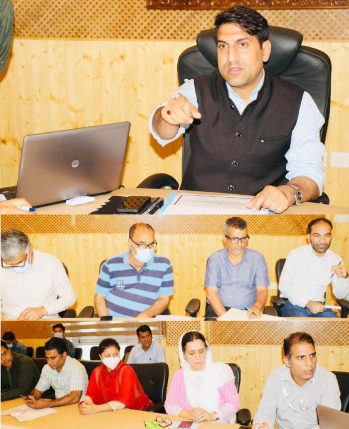 DC Srinagar reviews progress under National TB Elimination Programme