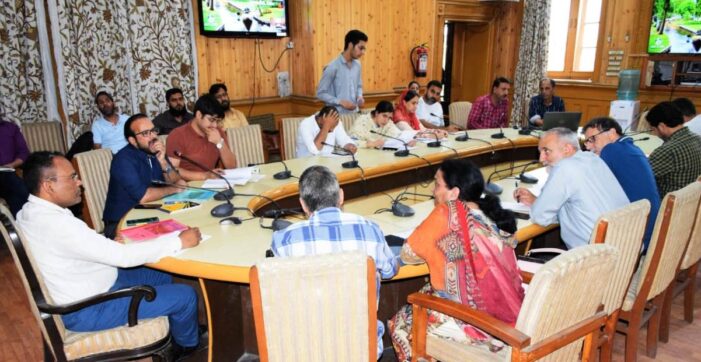 Div Com Kashmir for sustainable in-situ development of Dal hamlets