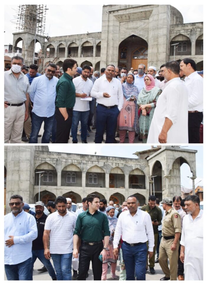 Div Com Kashmir visits Imambaras at Budgam, Magam & Zadibal