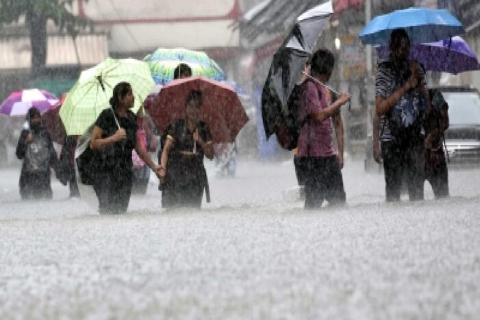 Rains continue to batter K’taka, CM directs relief measures