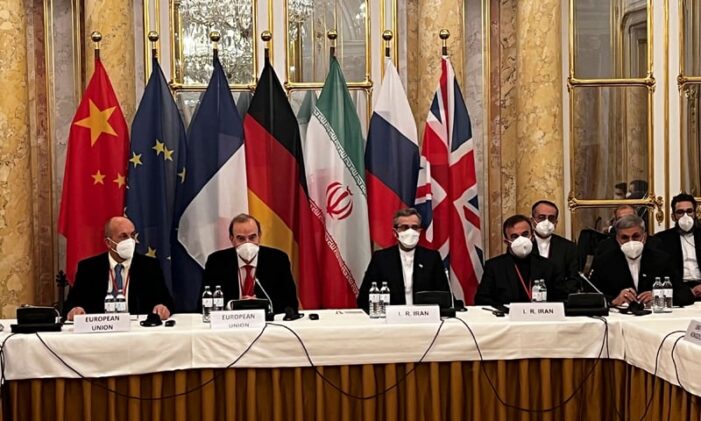 EU submits ‘final text’ at Iran N-talks