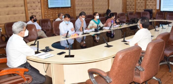 Dulloo reviews progress of CAPEX 2022-23, CSS, NABARD for A/S Husbandry, Fisheries Deptts