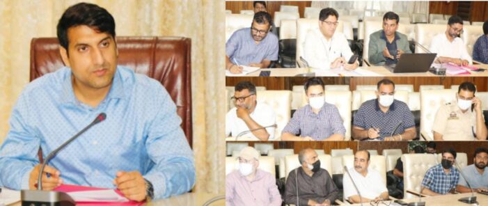 DC Srinagar reviews status of Works/ Interventions under National Clean Air Programme