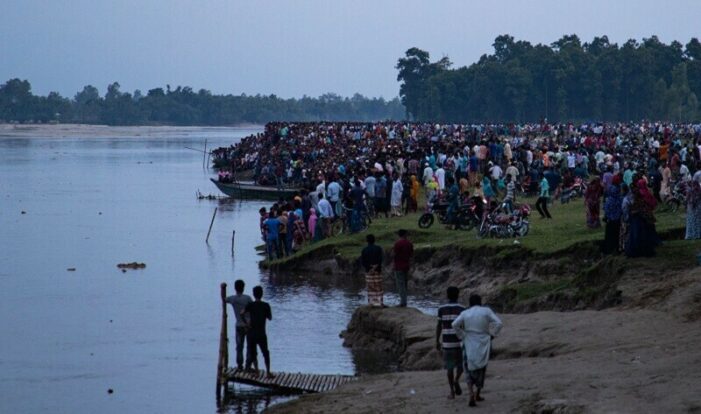 Bangladesh boat tragedy death toll hits 32