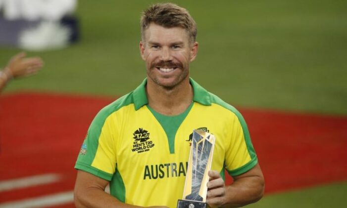Warner ready to talk leadership with Cricket Australia
