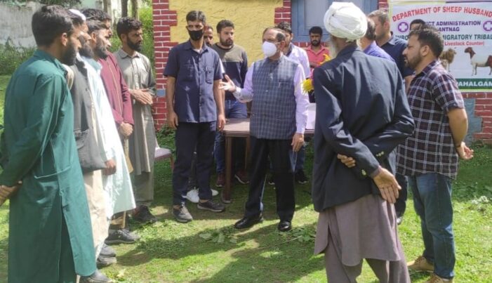 Advisor Bhatnagar visits Pahalgam, inspects several institutions of public importance