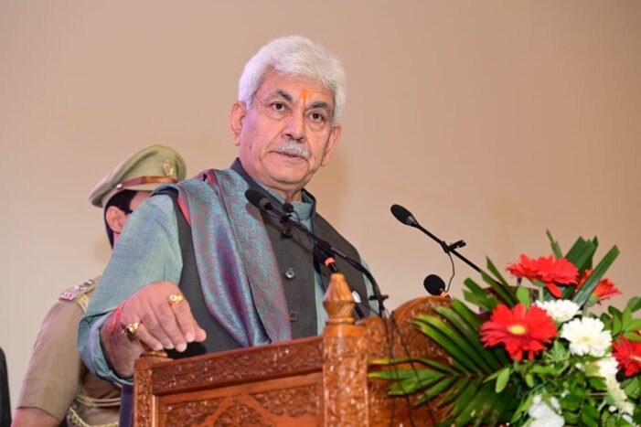 Lt Governor honours finest teachers from across J&K with Union Territory Awards