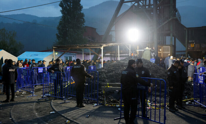 At least 28 killed, dozens trapped in Turkey mine blast