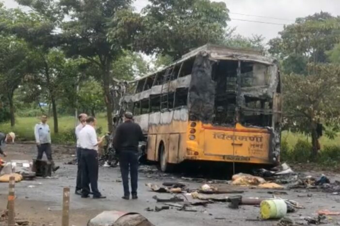 11 dead after bus hits truck, catches fire in Nashik; PM, Maharashtra CM announce ex-gratia