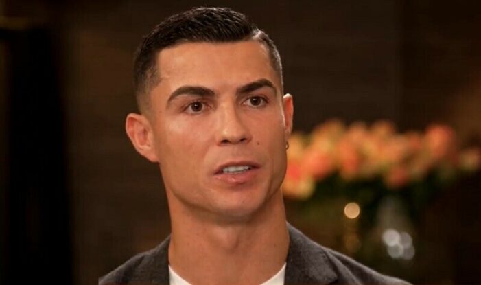 Cristiano Ronaldo accuses Manchester United of betrayal
